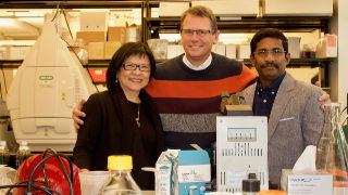 Samikkannu Thangavel, the new associate director of the Institute of NeuroImmune Pharmacology working in the lab.Professor Sulie L. Chang, funding director of the Institute of NeuroImmune Pharmacology; Professor Nicholas Snow, director of research at Seton Hall; Samikkannu Thangavel, the new associate director of the Institute of NeuroImmune Pharmacology
